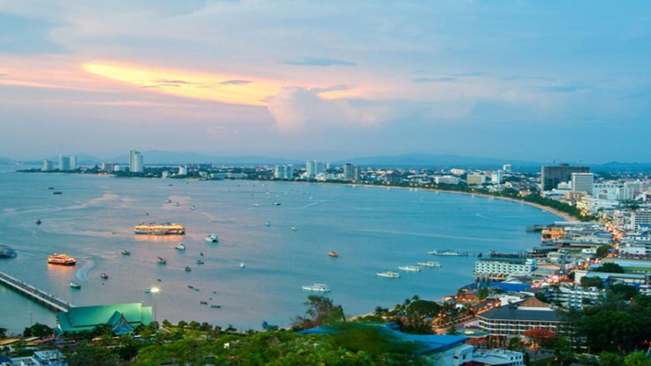 Yoch Pool Villa Pattaya Exteriér fotografie