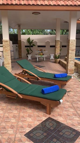 Yoch Pool Villa Pattaya Exteriér fotografie
